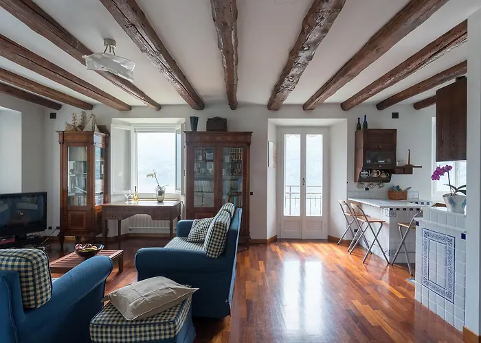 Dreaming Terrace By Rent Carate Urio